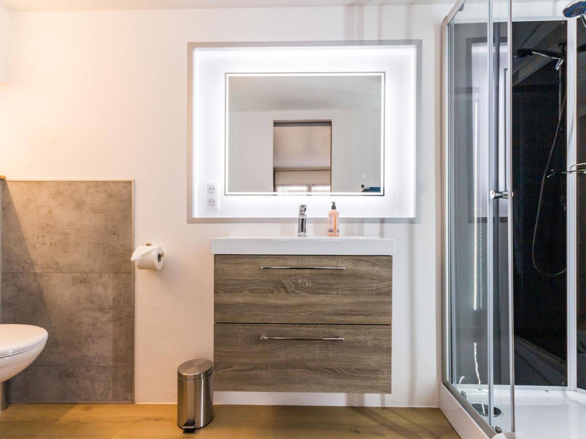 Maison De Ville A St Nazaire, Pres Du Front De Mer, Climatisee, 3 Chambres Avec Sdb Privatives, Wifi - Fr-1-306-1203 Σαιν-Ναζαίρ Εξωτερικό φωτογραφία